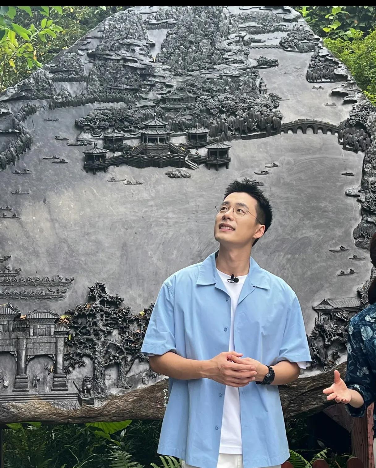 果然是海阔凭鱼跃，天高任鸟飞，离职后的顿顿，粉丝疯涨，义务忙到手软。在广东肇庆