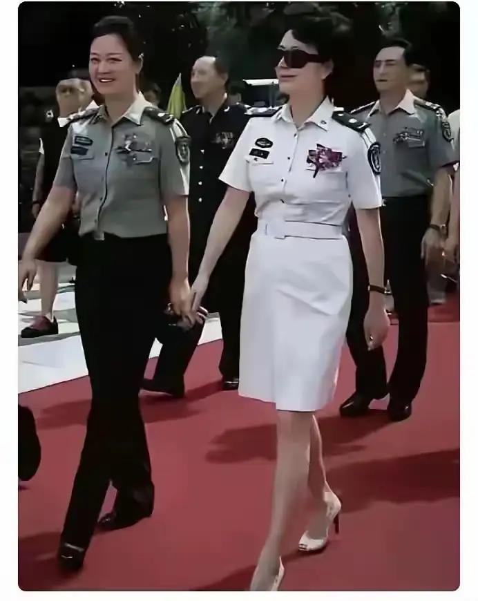 副团以上待遇吧
