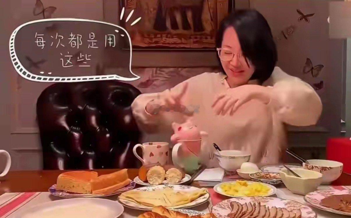 看完许晴的家，终于明白为啥她56岁还不着急结婚的原因了…​