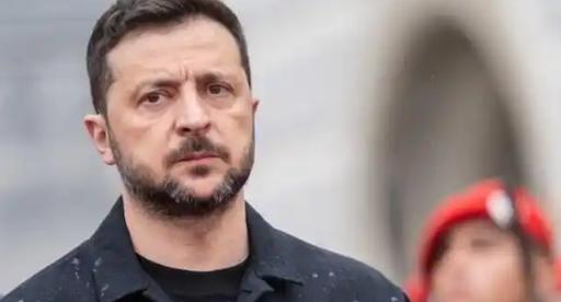 泽连斯基又给“世界”下达命令了最近这几天，他的命令可以说是一波接一波，对着欧