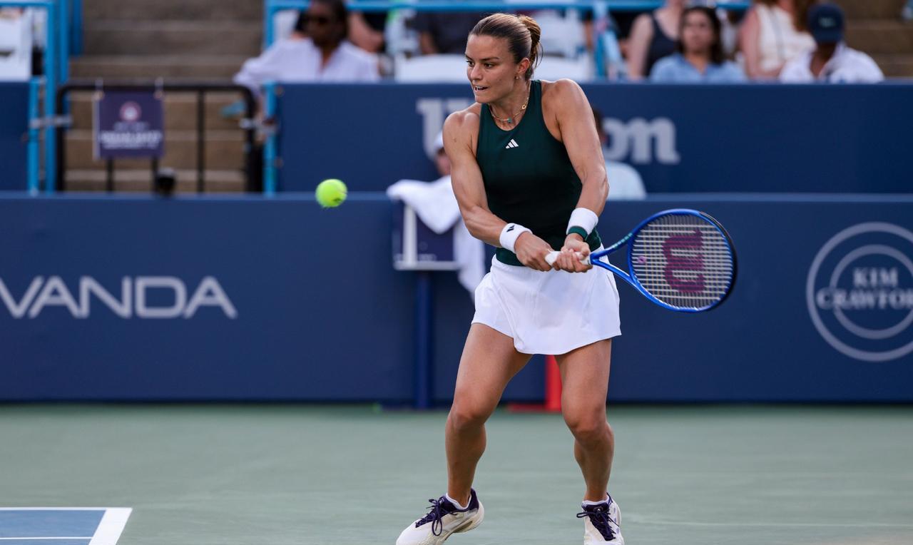 萨卡里淘汰纳瓦罗WTA500华盛顿站第二轮，萨卡里经过两盘激战7-5/7-6