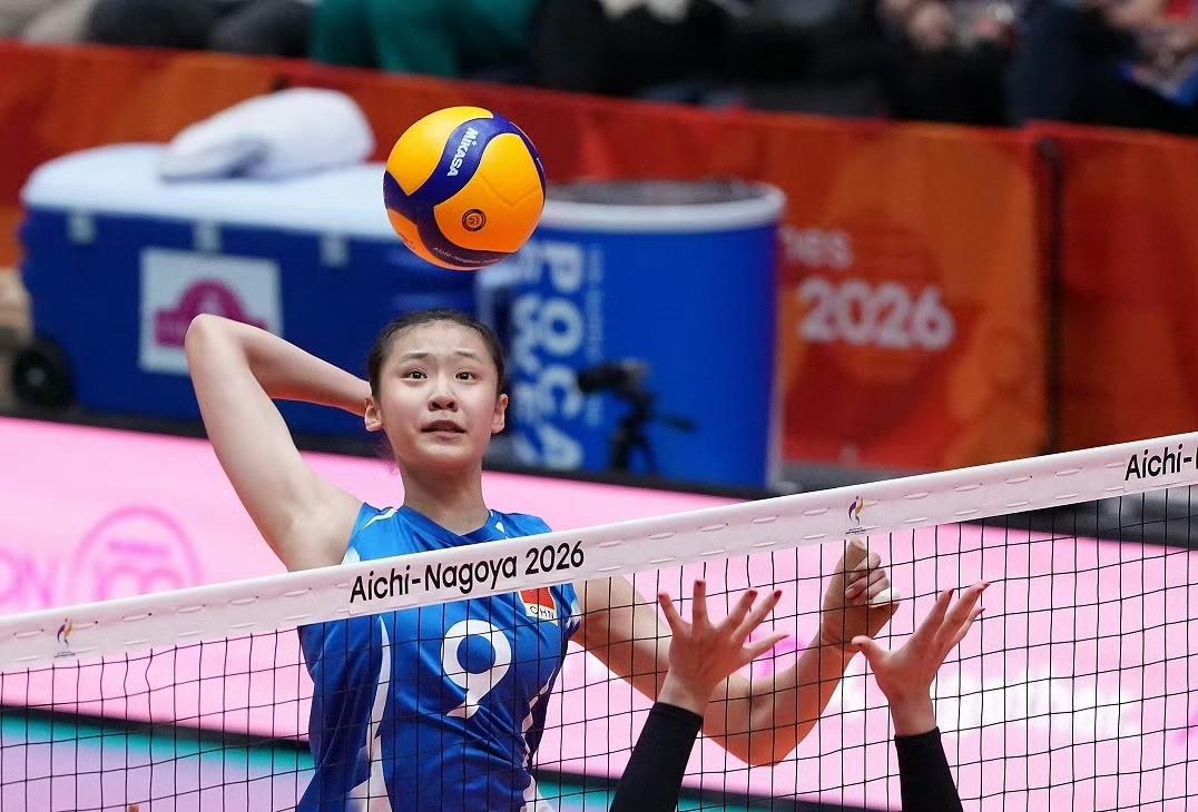 女排复仇战，这个小将才是最大惊喜！中国女排3比2力克泰国、杀进亚运决赛，这