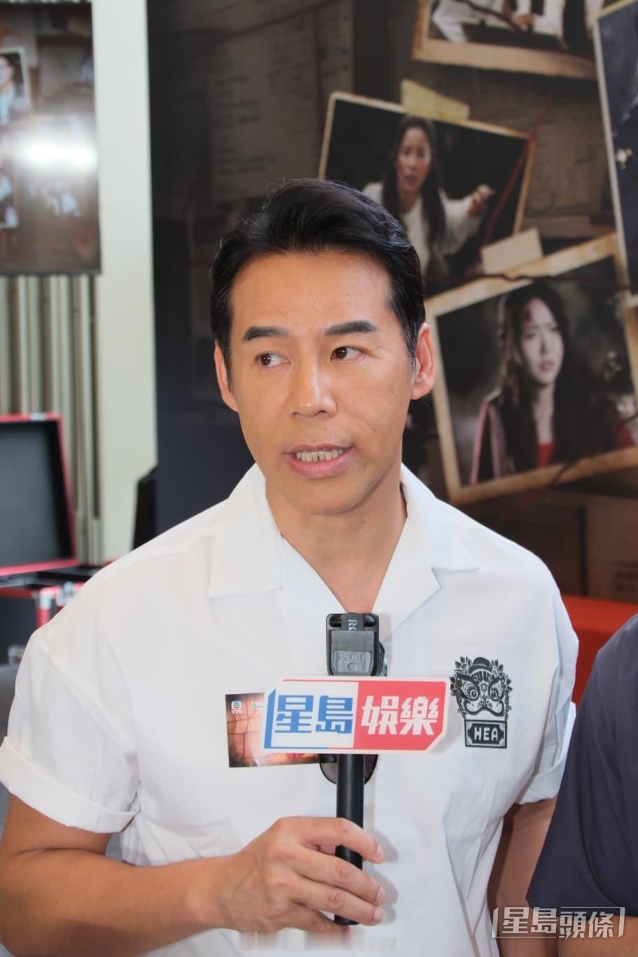 星岛：非份之罪｜徐荣被卢宛茵调侃只看热闹不帮忙，出面表态会尊重他人意见、虚心接纳