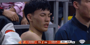 杜锋骂迪亚诺，争议都赢得满堂彩，CBA价值观撕裂太严重潘江赛后不反思输球，只