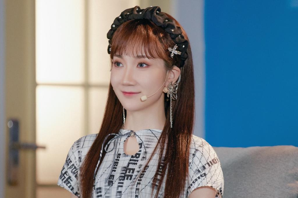 #乃万拉群质问李嘉格车澈#乃万这番操作，不但没有解决问题，反倒是引起了