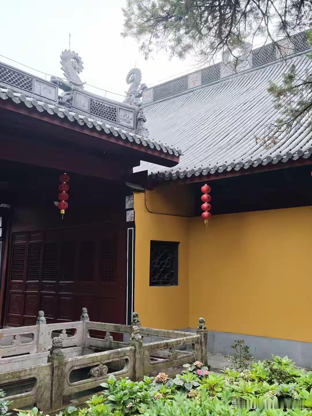 杭州求姻缘好去处！门票仅10元，后山藏三生石，红楼梦缘起之地！杭州法喜寺被不