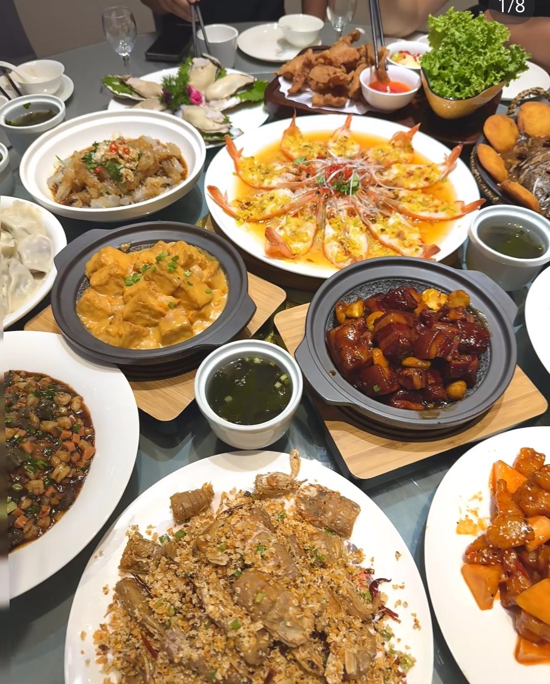 谁能想到一场全是女士的饭局，最后成了我和一个老头的“香烟暗战”？本来就我一个男