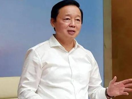 8月20日，香港《南华早报》报道:“越南副总理陈红河周二表示，希望中越‘车同轨’