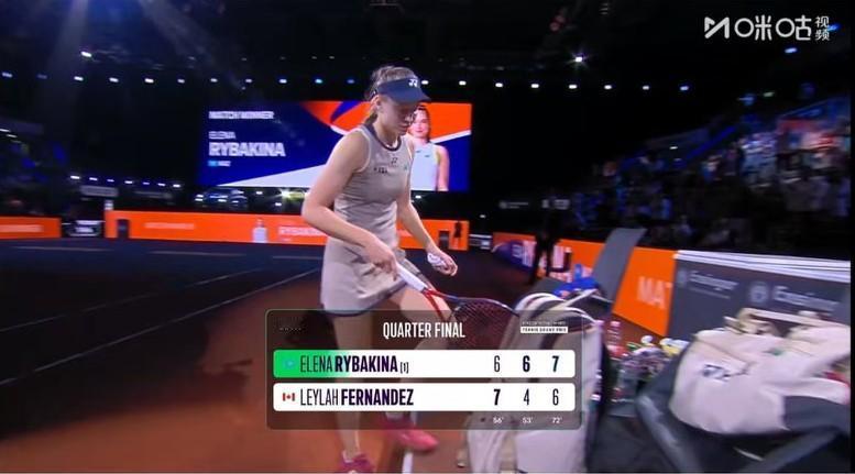 “冰美人”莱巴金娜耗时3小时59秒，三盘都见六，艰难击败费尔南德斯，晋级到斯图加