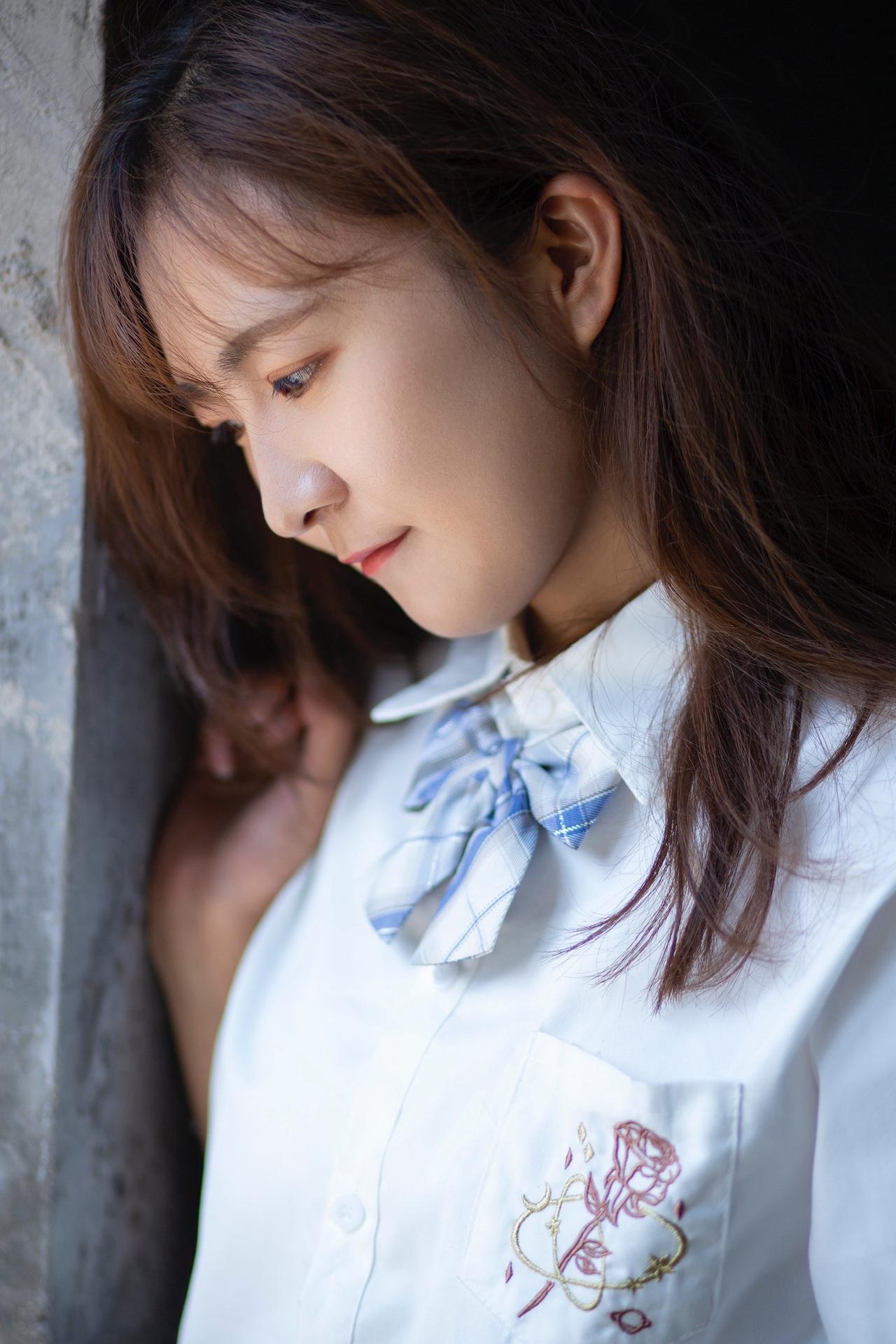 废墟里的jk废墟摄影约拍大连约拍摄影教程