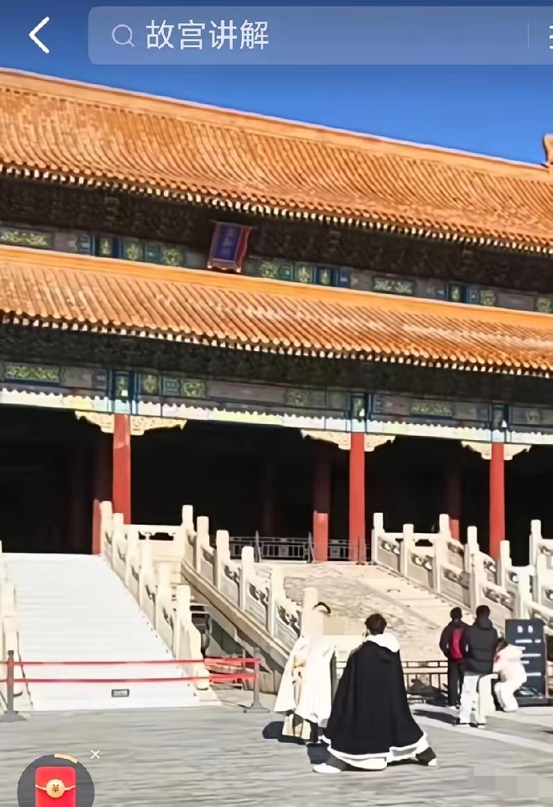 惊！自从有了豆包，导游们集体连夜“下岗”！​最近，网上疯传的一段视频火了，原因