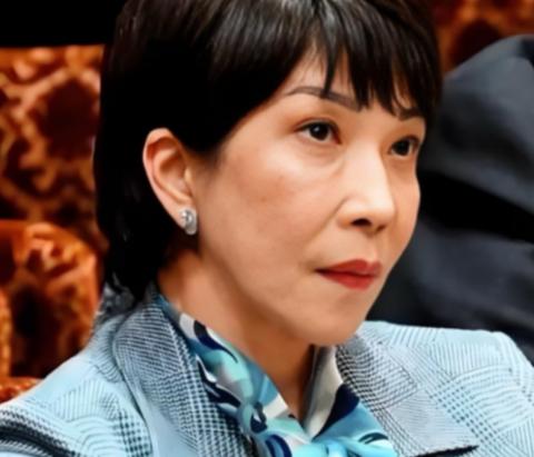 参拜“靖国神社”有可能会成为高市早苗政治生涯的转折点，这不是危言耸听，而是中方已