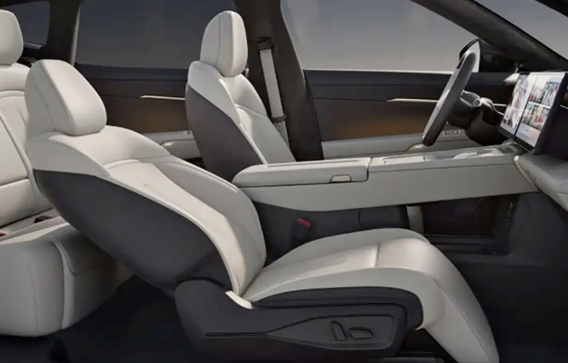 与众08内饰发布！1：预计3月内完成上市，定位中大型SUV2：内饰配双14.96