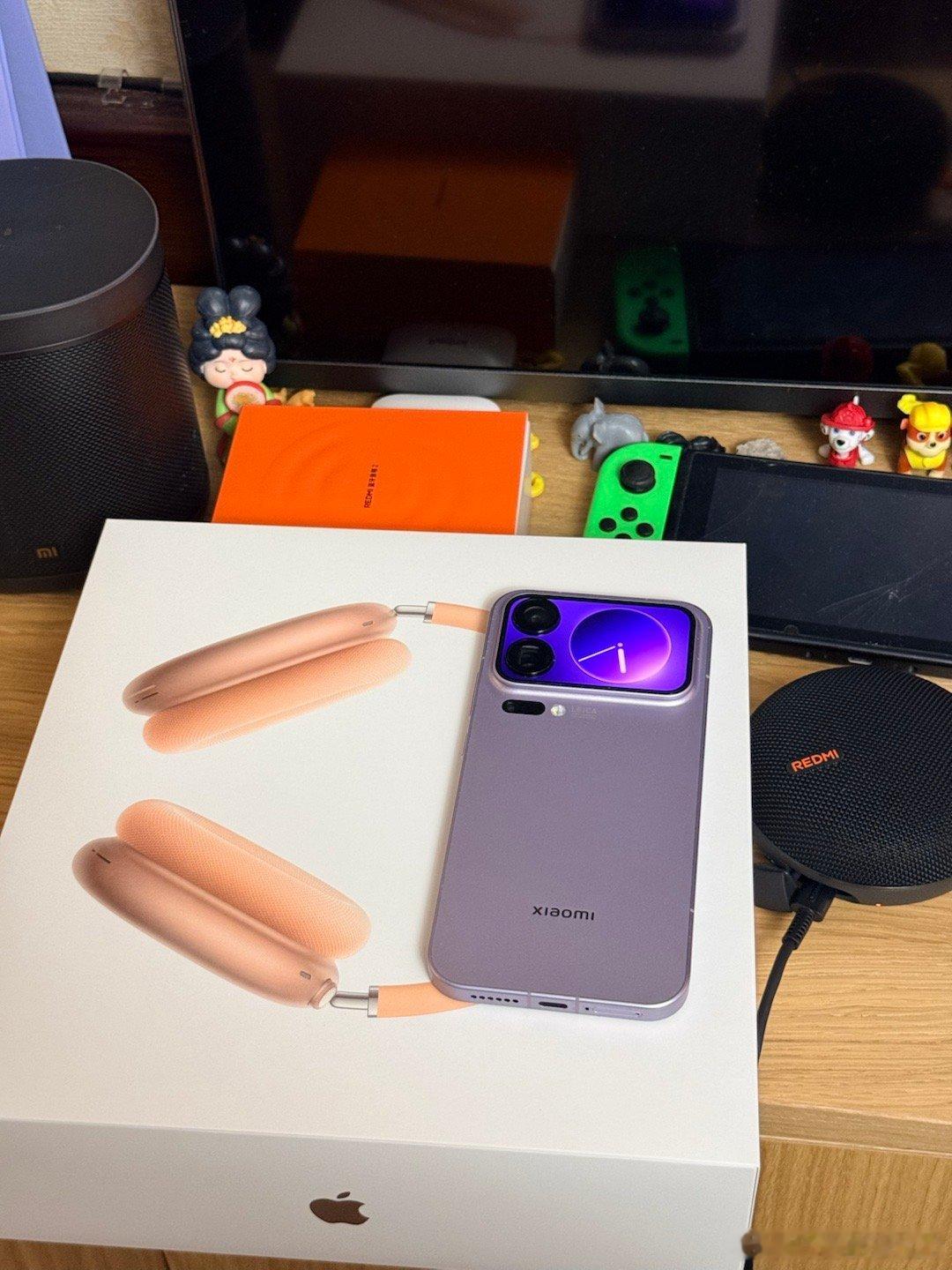 老婆原来是比我还要铁杆的米粉，电视空调冰箱洗碗机油烟机洗衣机吹风机她都买小米就因