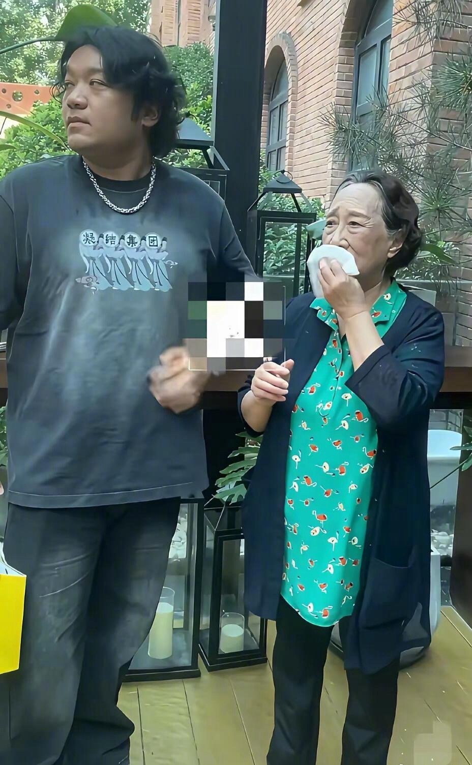《家有儿女》的小雨和姥姥见面了，小雨变大雨了哈哈哈哈哈​​​