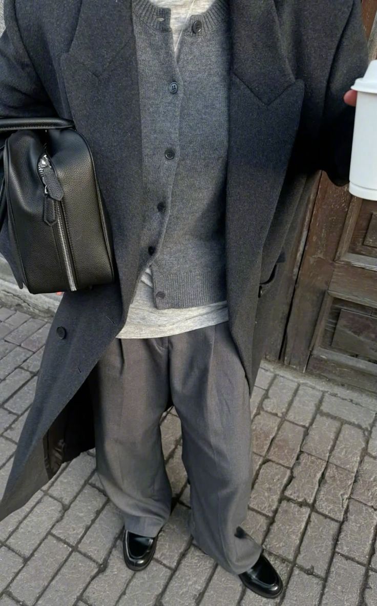 高级灰
