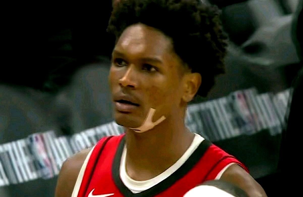 数据不会说谎：没有杜兰特的火箭之所以22分打爆了太阳，只因火箭客场缺杜兰