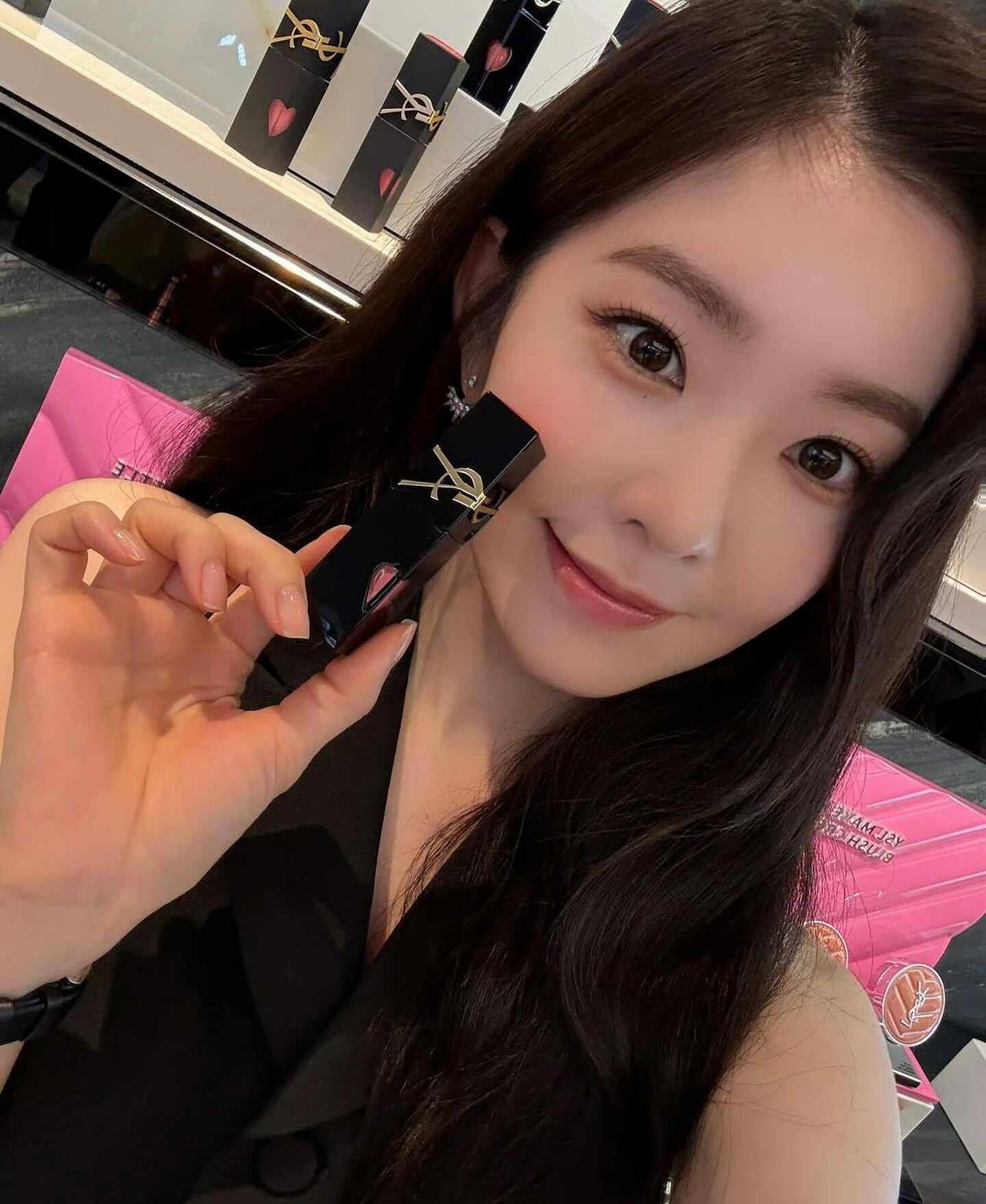 260904renebaebae更新🐇🐇🐇裴珠泫