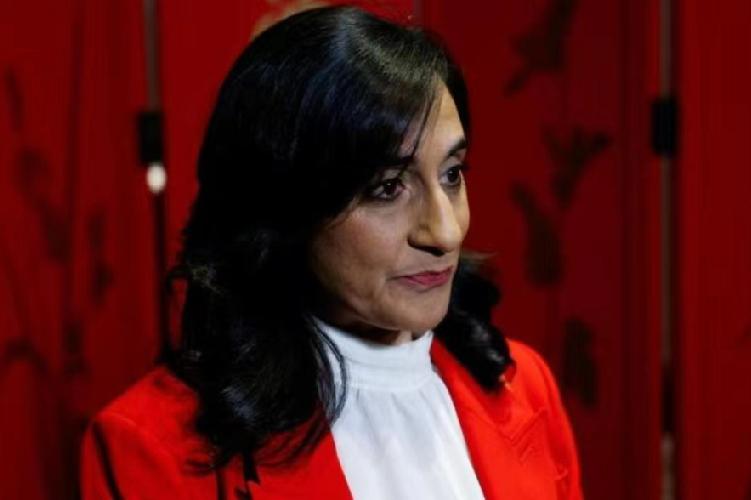 1月24日，加拿大外长阿南德对媒体说:“中国总是非常高效，油菜籽订单预计3月启运