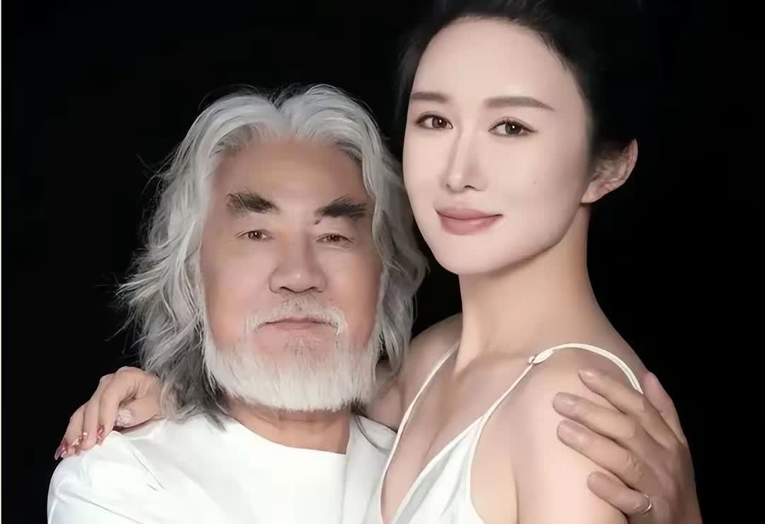 新闻来了[笑着哭]张纪中现在的处境给所有男人上了一课人老了就得服老，别贪恋