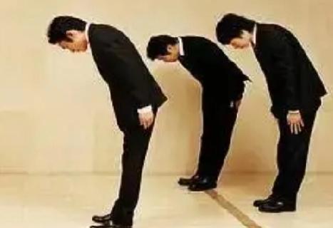 报应来的这么快，原定于近期多部准备在中国上映的日本电影，被暂停上映，11月17日