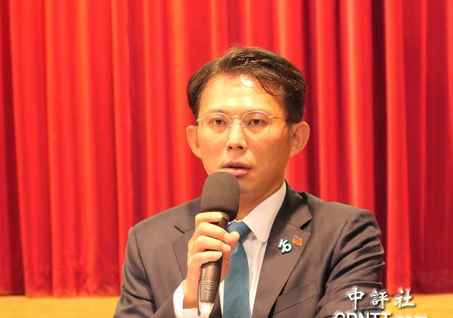 黄国昌：赖清德认知很浅薄，想专制独裁赖清德29日在团结十讲第三讲提到，台湾人没