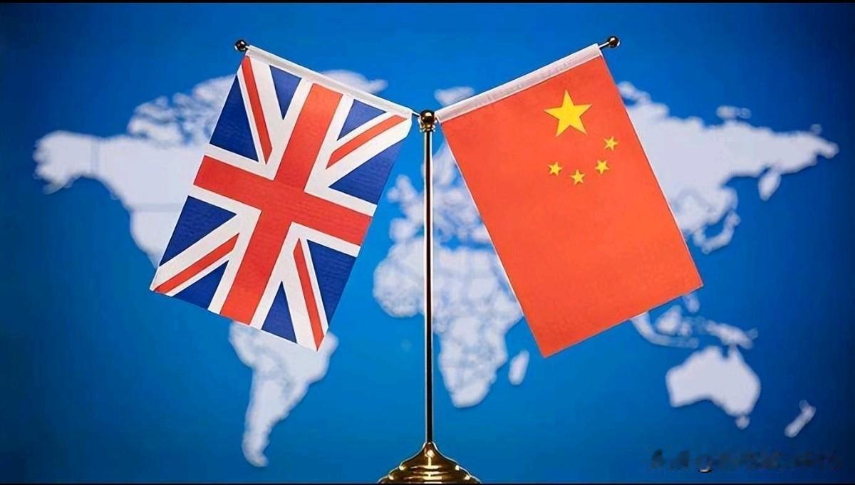 赶在访华前，英国首相斯塔默给我们送了一份大礼！1月20日，根据法新社报道，停滞三
