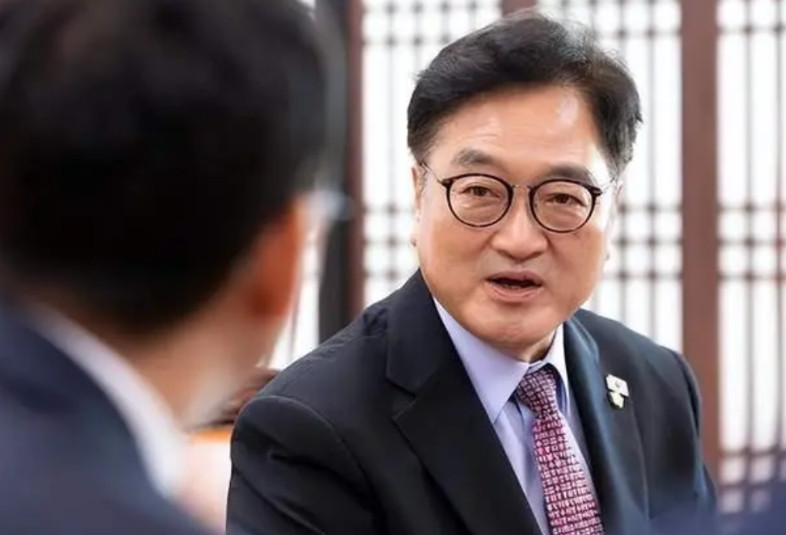 韩国议长禹元植访华结束，回国后对韩国媒体吐槽：中国正在加大在科技领域的投入，促使