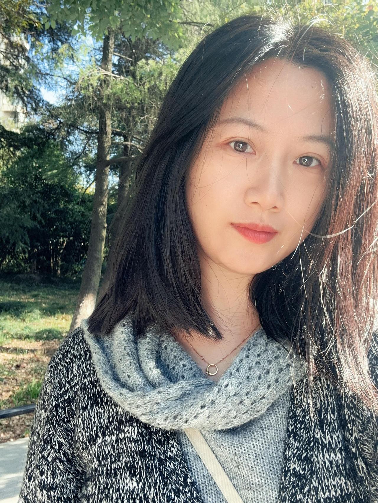 马上冬至了，就要进入寒冬了，我却想起夏天的美好日子。