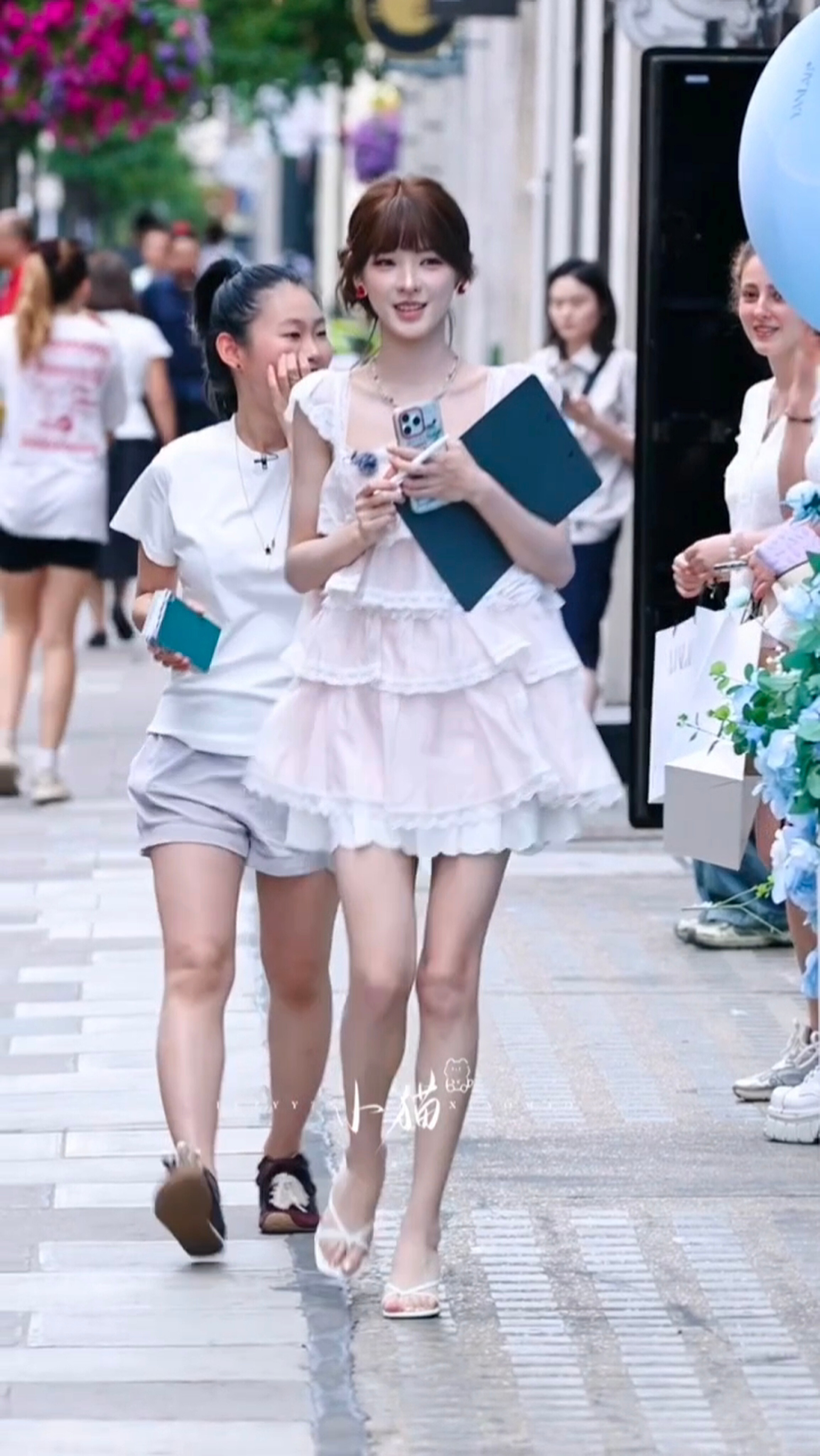 张予曦美出新高度，建模天花板来了微博夏日颜究所夏日神颜进行曲