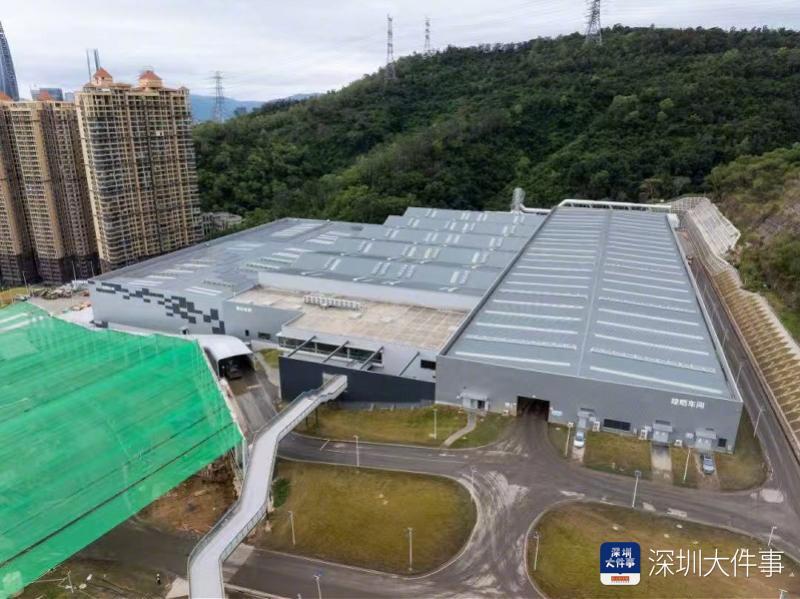 #255万立方米垃圾山从深圳消失#【深圳闹市“移山”：255万立方米垃圾填埋场变