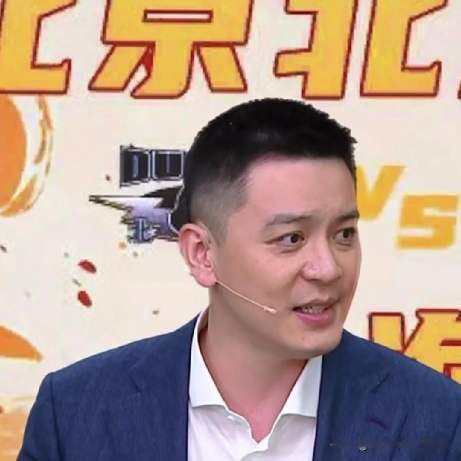 主场惨败，杨鸣赛后却说：北京有战胜上海队的能力，差在凝聚力！并举例说明，大比分落