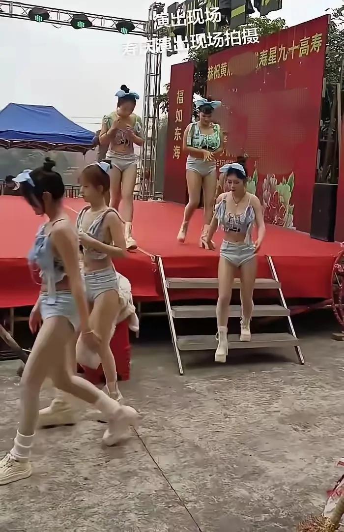 早干什么去了，听说老爷子正在家发火呢，赶紧回去劝劝吧！