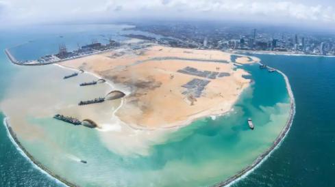 菲律宾挑衅黄岩岛主权，误信美国撑腰，中方轰-6K出击直接让其沉默，实力对比曝光！