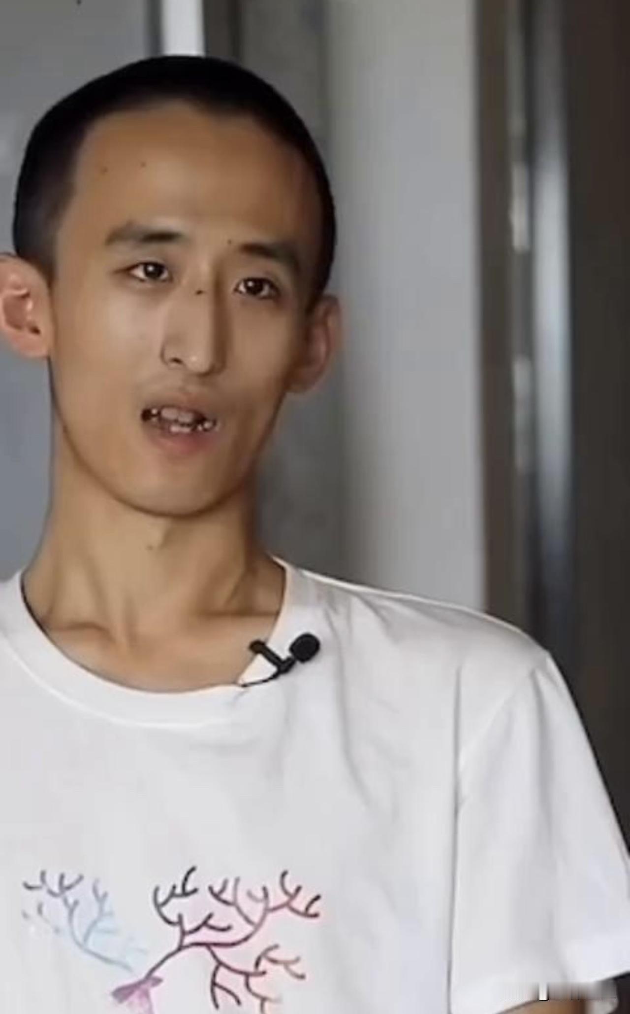 曾经我是举国惊叹的神童，十岁上大学，十三岁读研，十六岁读博。在你们看来，