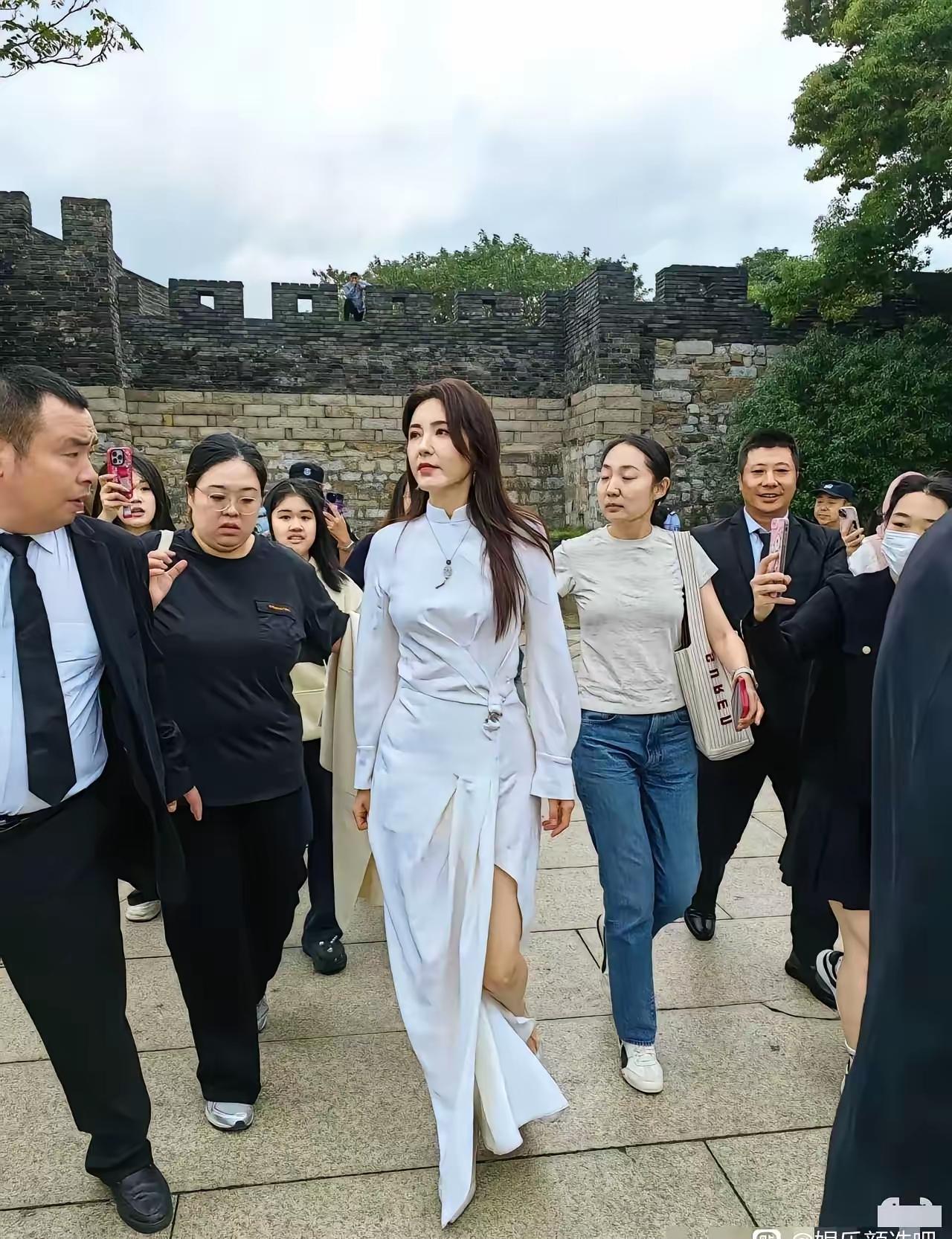 好基因都浪费了。不结婚……