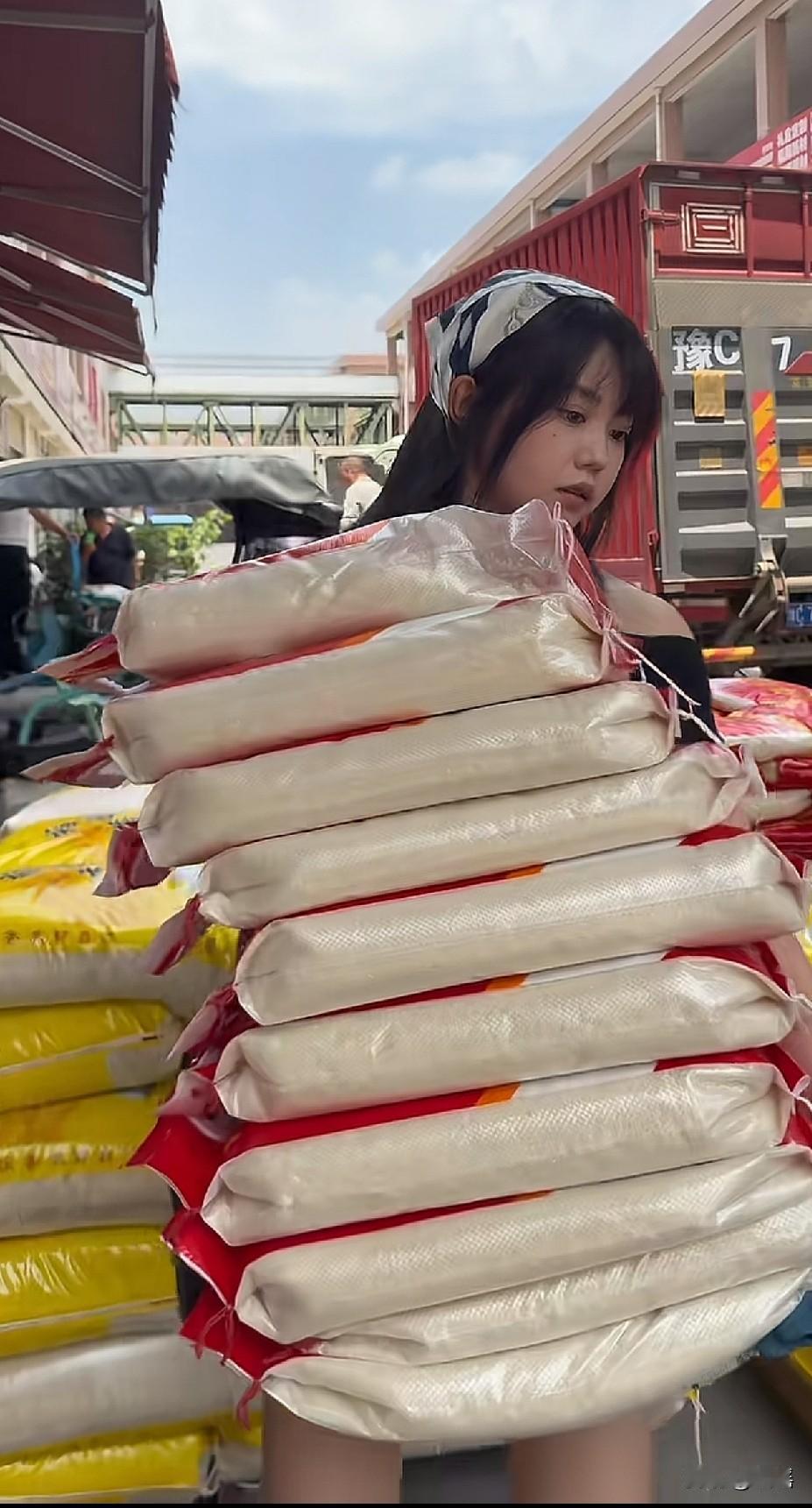 这比健身房里的利害多了[赞][微笑]