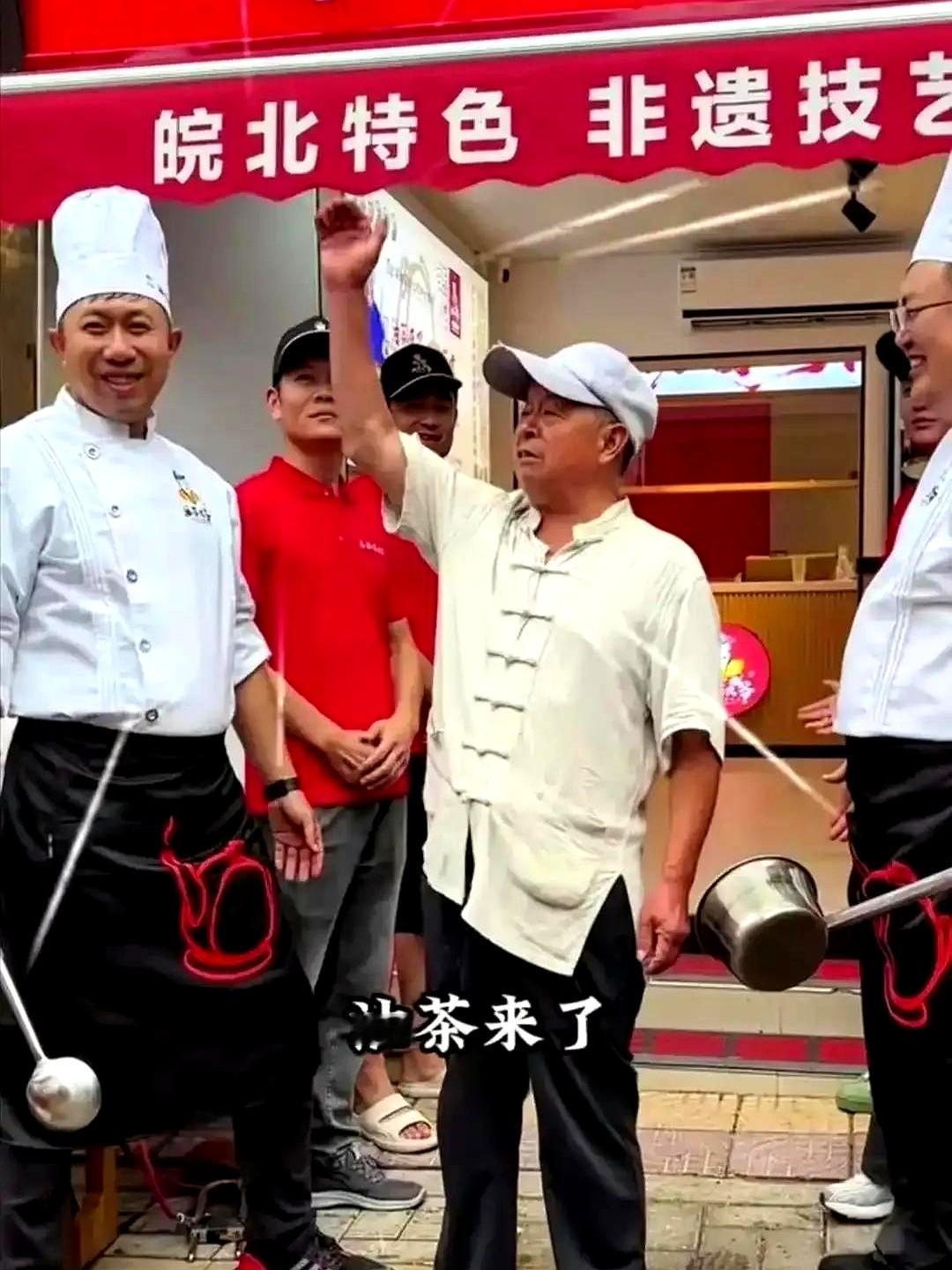 油茶大爷进军合肥，安徽萧县黄口的大网红“油茶大爷”在合肥开店的视频在网络频现！