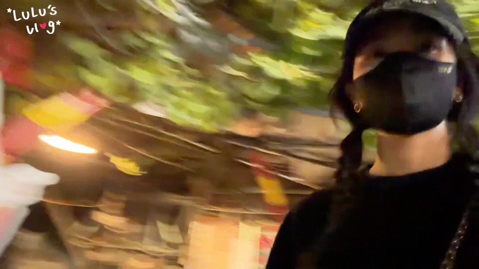 白鹿自己和自己合照，这么可爱反复看多少遍都看不够。