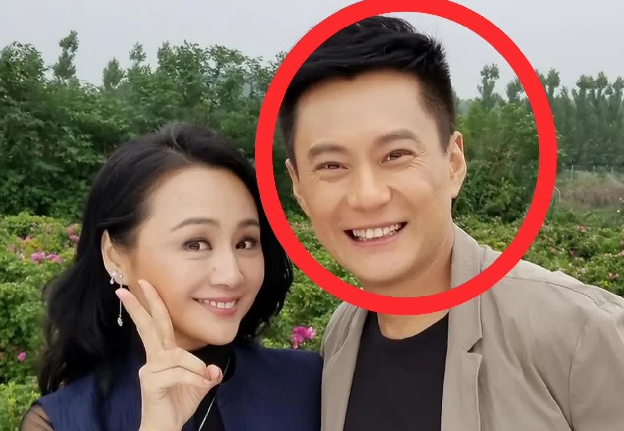 朱媛媛去世，现在全网最紧张的男人就是曹颖的老公，王斑了吧不是因为曹颖胃癌
