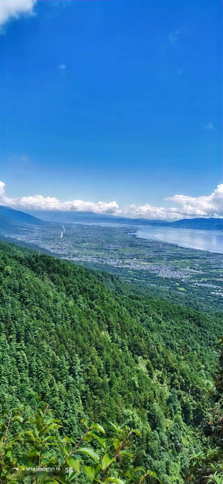 祖国的山山水水，风光无限，景色宜人，希望在生之年，走遍人间仙境！实拍美景图集