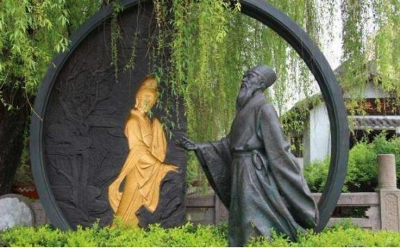 宋代诗人陆游和原配妻子唐婉分开后，陆游再娶，唐婉再嫁。7年后两人沈园重逢，却不知