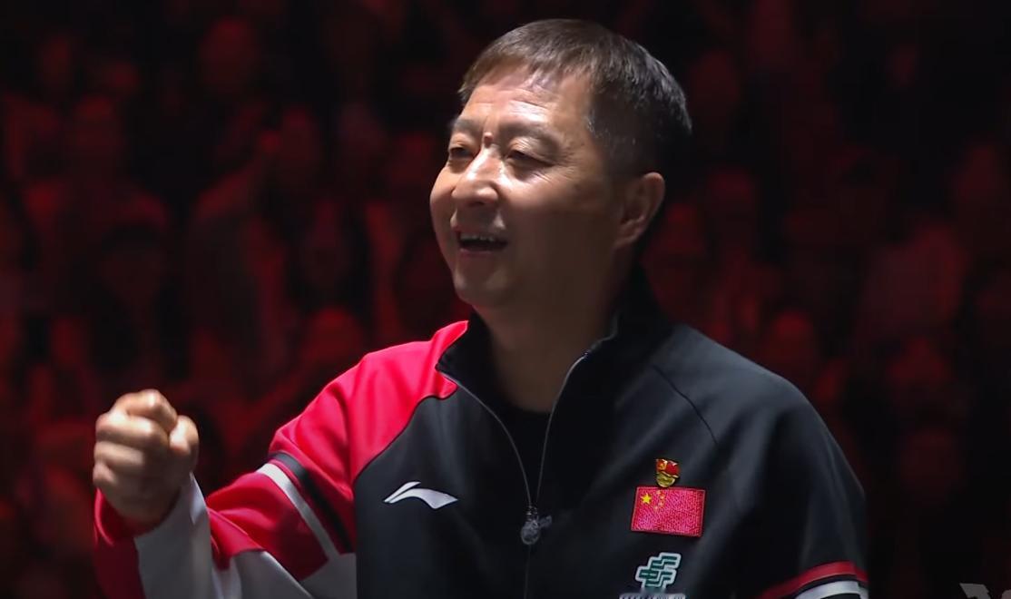 我建议还是让陈镇江给小石头做现场教练吧。每次王皓给小石头指导完，小石头大概