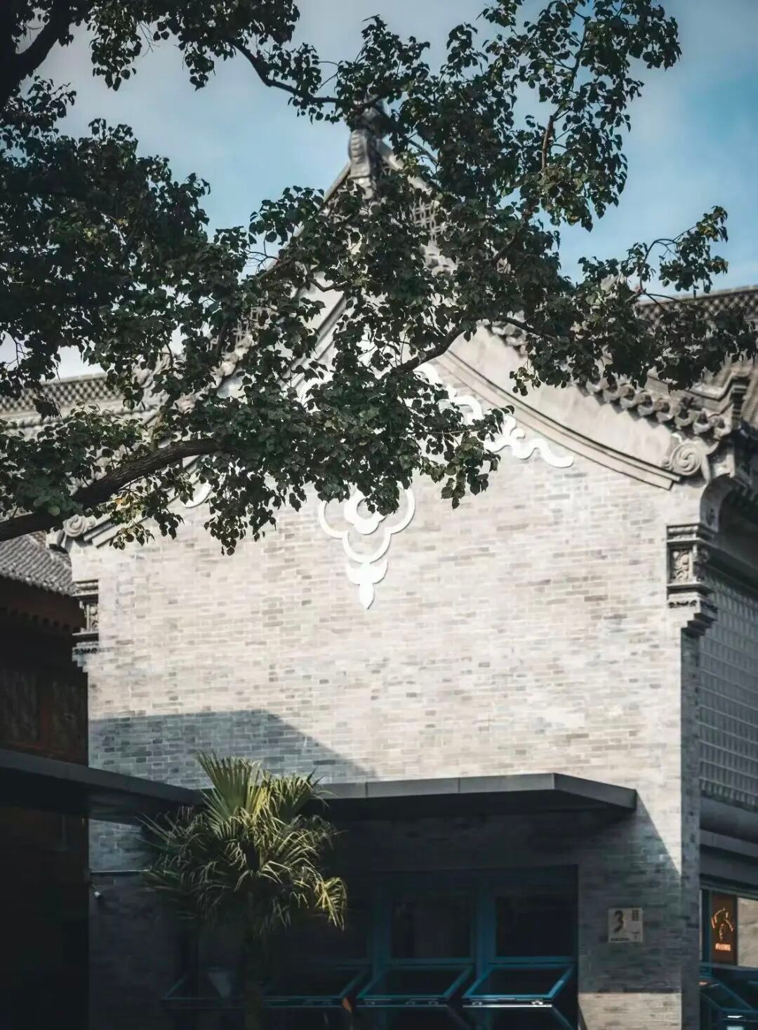 3600年商都遗址之上，郑州亳都新象正演绎着中国“文脉永续、城脉新生”的密码。东