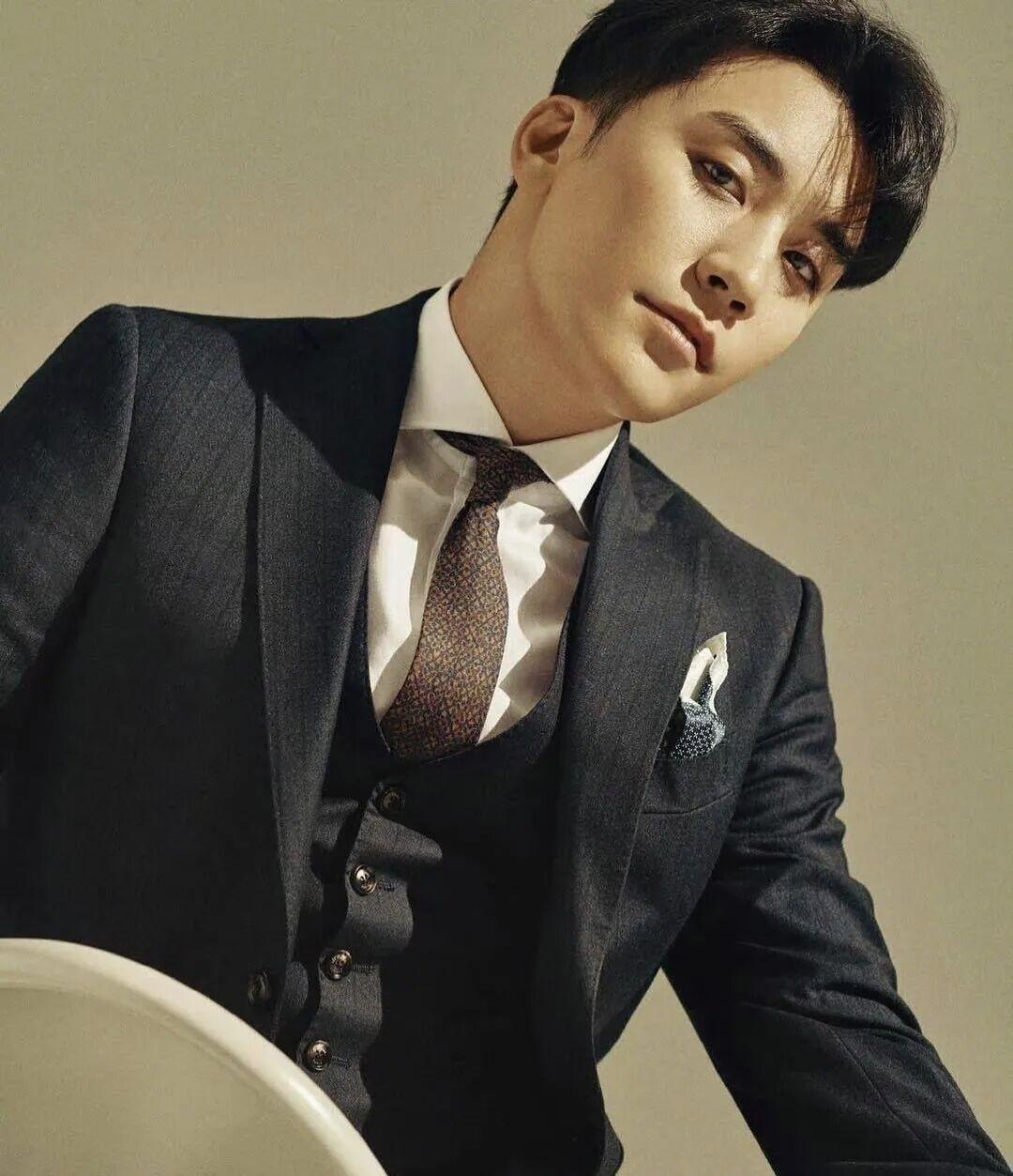 女人一定要知道的男人七大秘密一、男人都喜欢身材微胖迷人有想法的少妇女。二、身