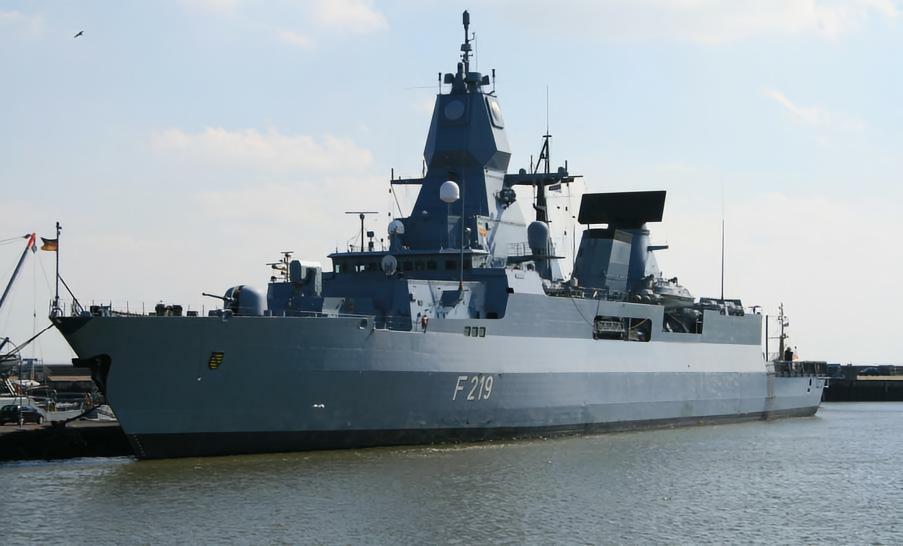 每天认识一件兵器德国“萨克森”级护卫舰“萨克森”级护卫舰是德国于1999年开始