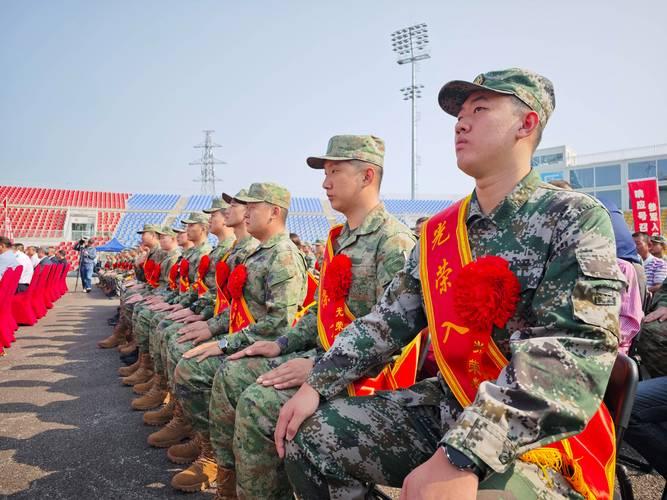 兵役登记硬性新规！满18岁必办，不登记后果影响一生！国防部直接把话挑明了：
