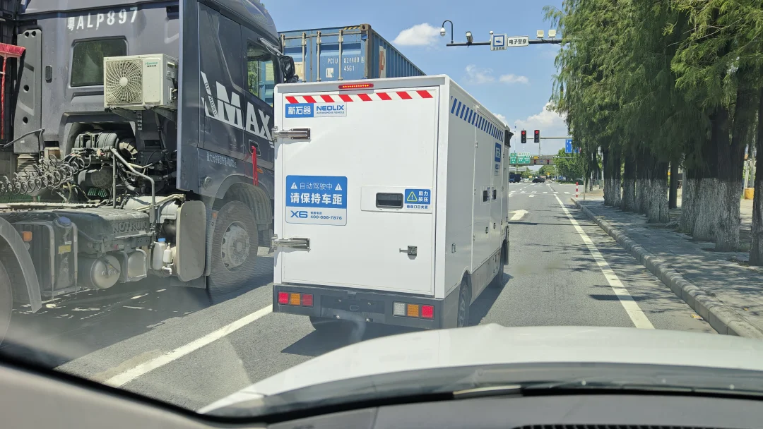 中通你凭什么堵塞广州交通！？