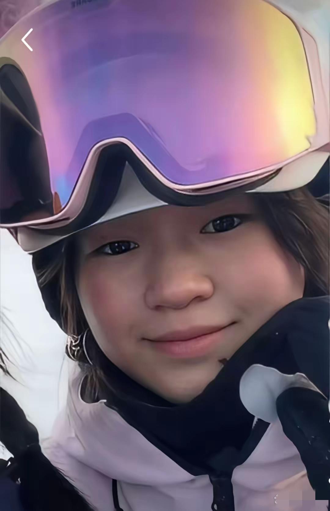 郭晶晶不说话了。​陈芋汐也傻眼了。​没想到仅用三天！从雪地萌新到腾空高手，全