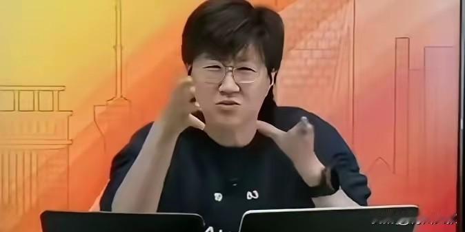 王曼昱第二局为何让帕瓦罗10:6拿到局点？郭焱说了实话！郭焱说:鳗鱼不是打不